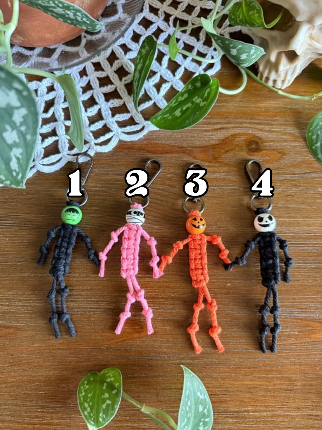 Macrame Halloween Keychain