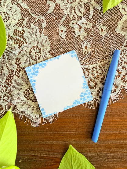 Dainty Blue Flowers Stationery Set