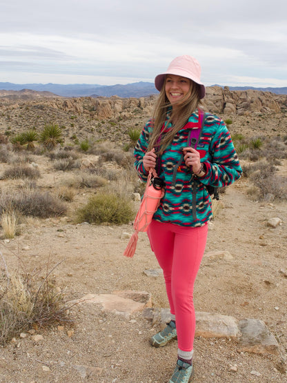 Macrame Bottle Holder with Clip