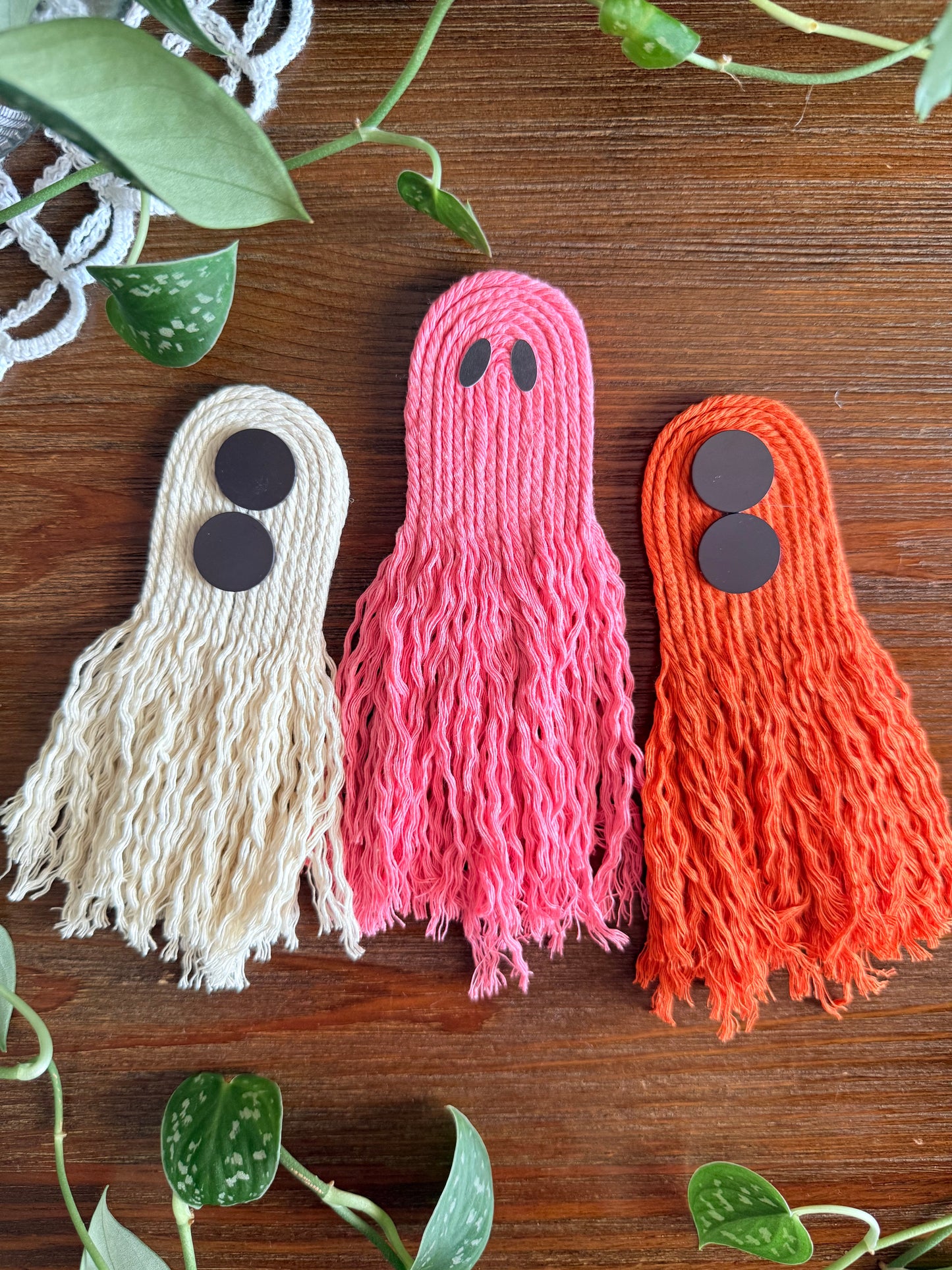 Macrame Ghost Magnet