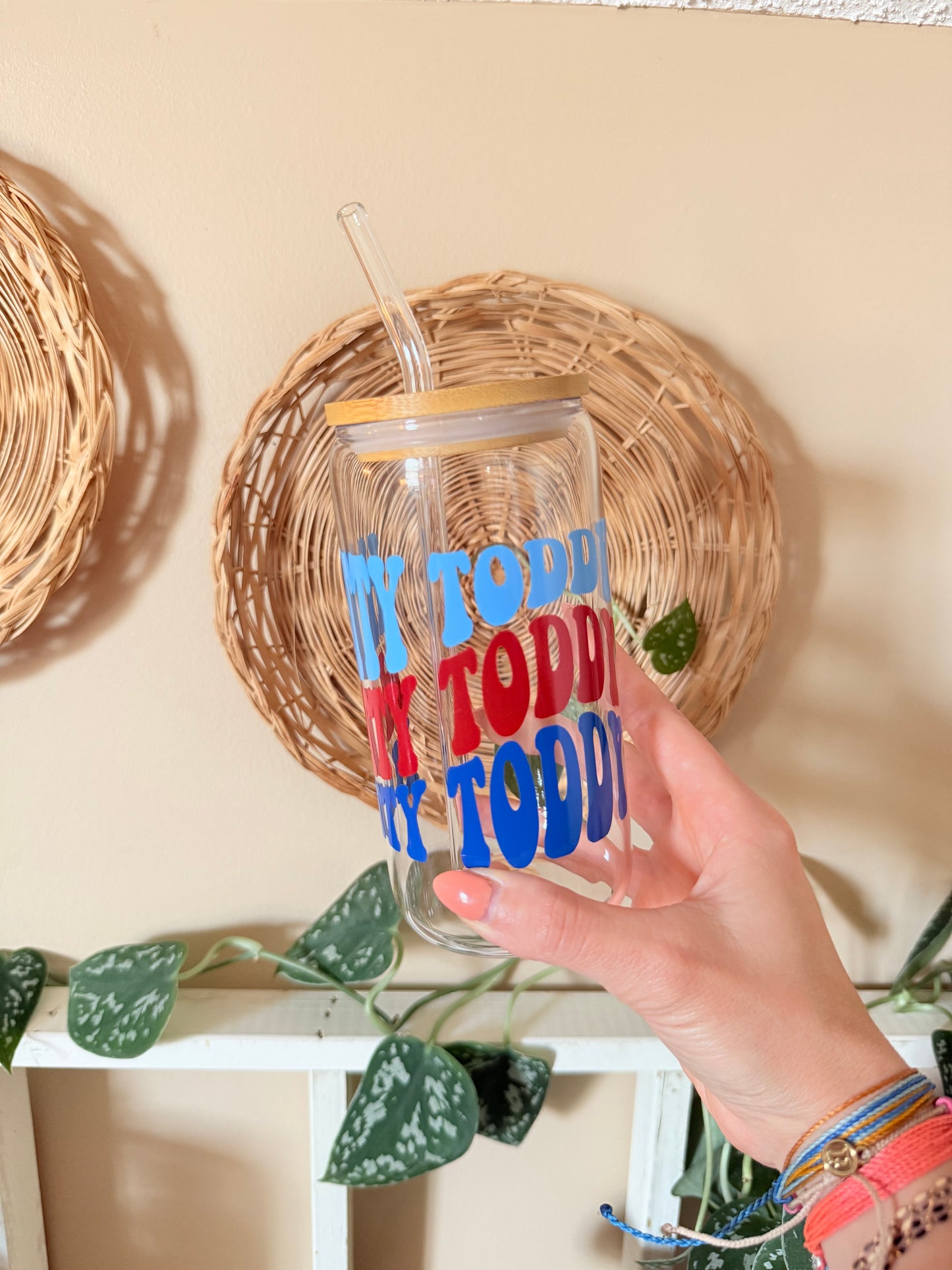 Hotty Toddy Retro Glass Cup