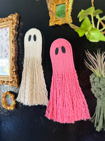 Macrame Ghost Magnet