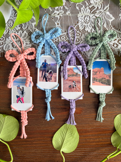 Macrame Picture Hanger