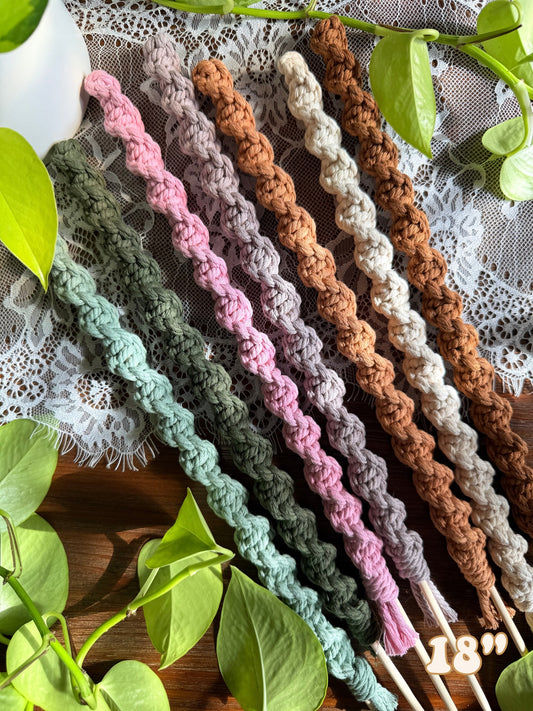 Macrame Plant Stake - 18"